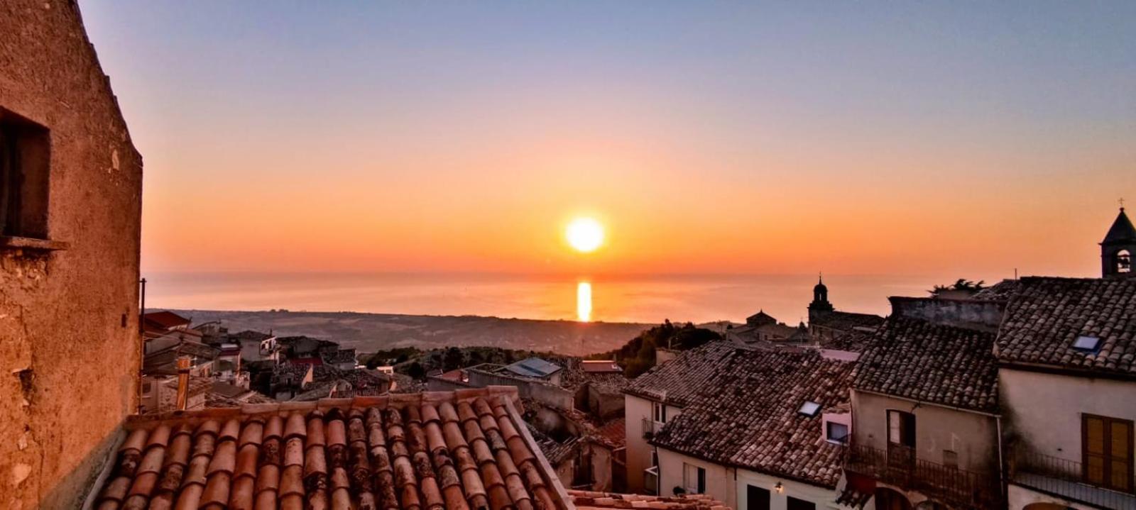 Perla Del Borgo Appartamenti Santa Caterina dello Ionio Ngoại thất bức ảnh